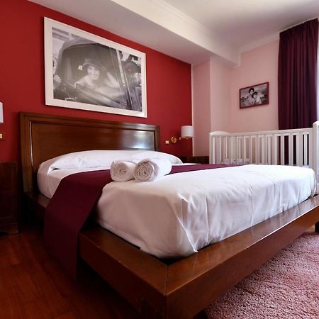 Le Cinema Bed and Breakfast Formia Exteriör bild
